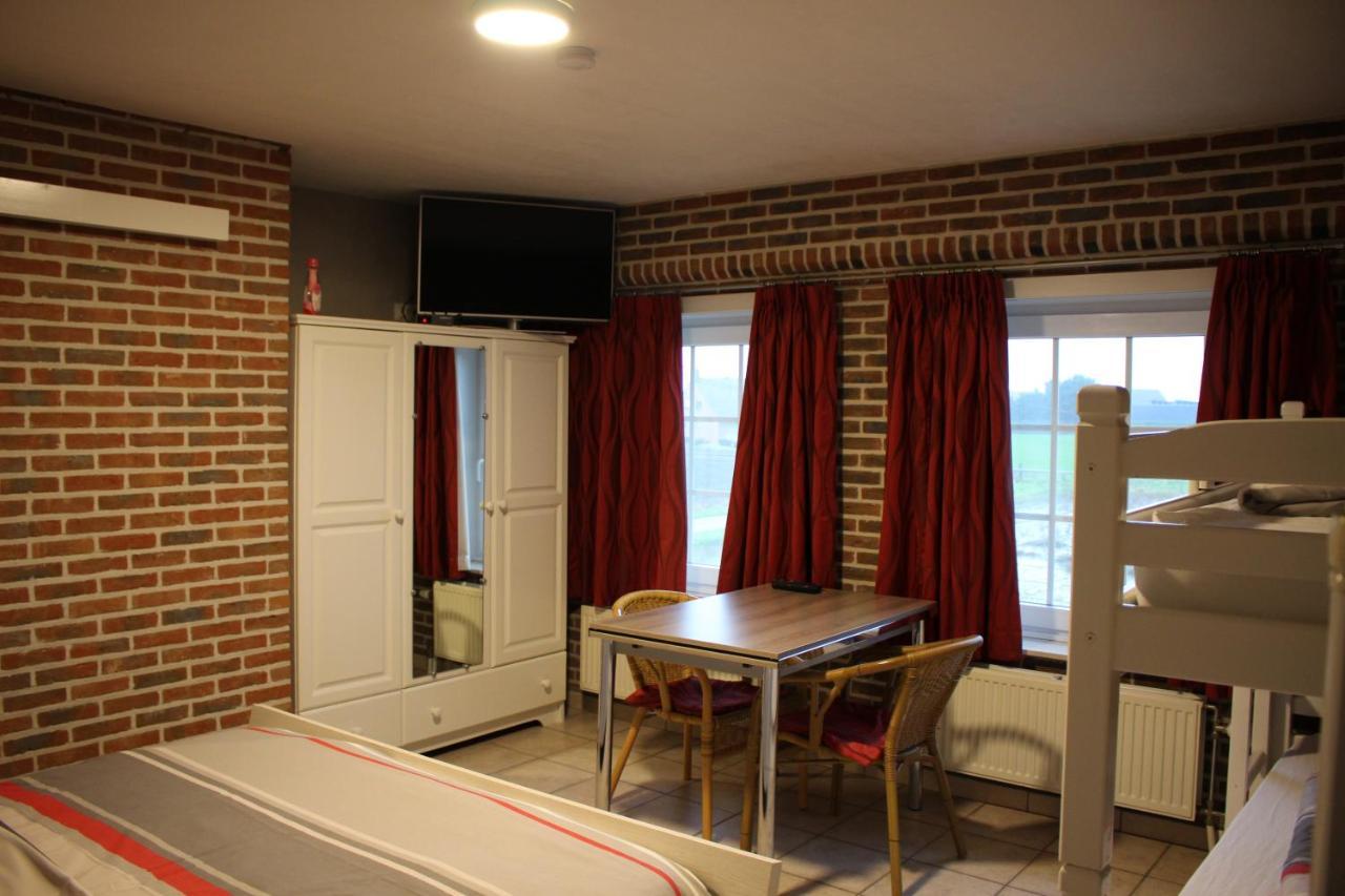Breeden Steeger Hoeve Lichtervelde Extérieur photo
